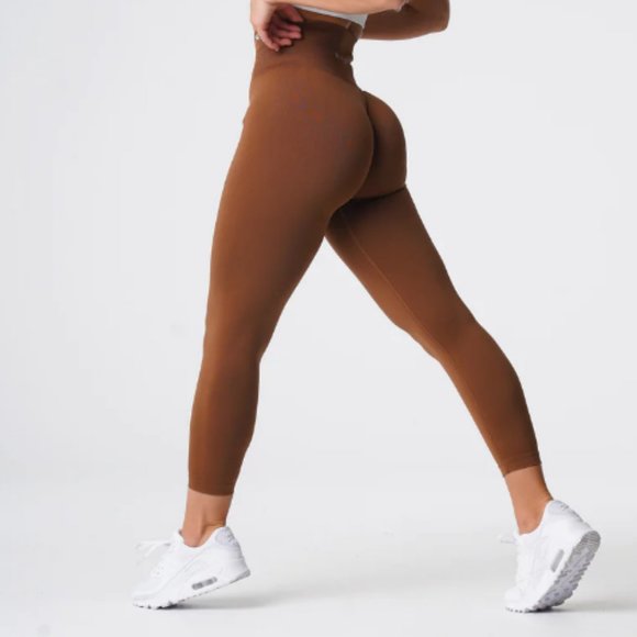 NVGTN Pants - NVGTN Caramel Solid Seamless Leggings (M) *Brand New with Tags*